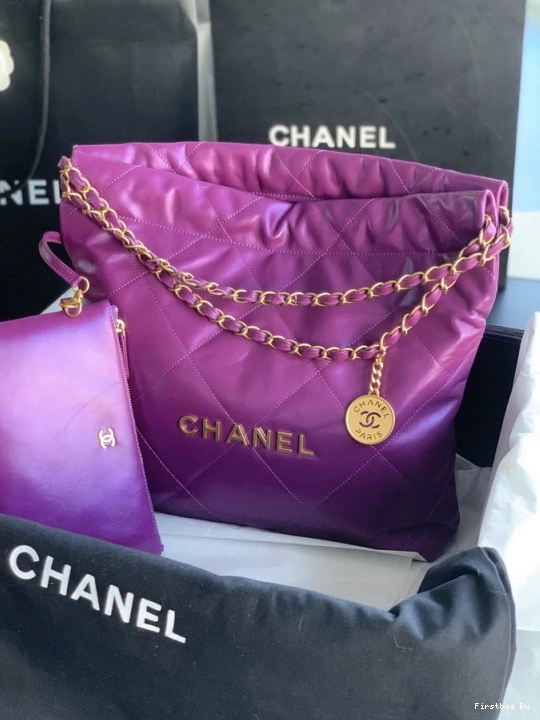 CHANEL 22 HANDBAG SMALL 0818